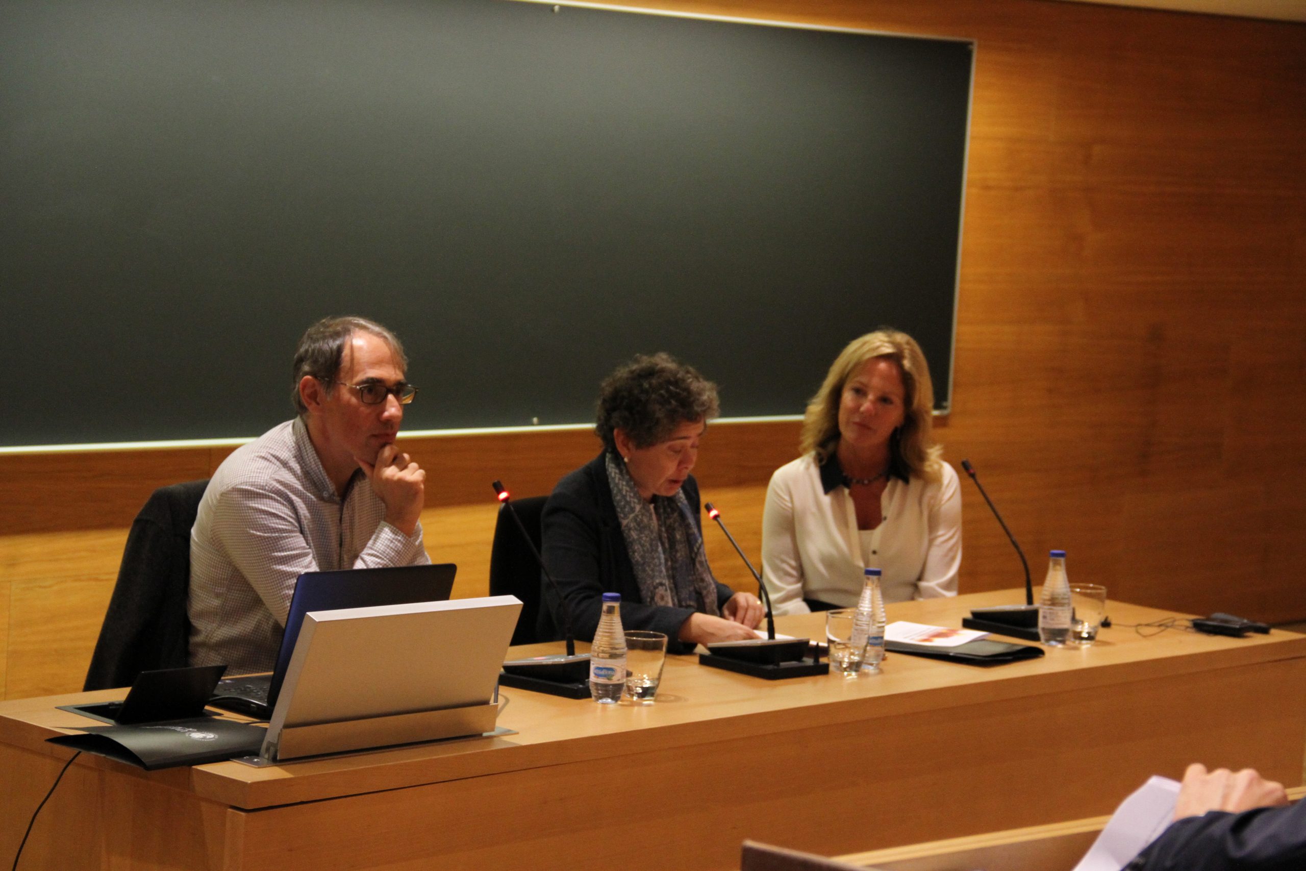 Global Finance and the Moving Image-2