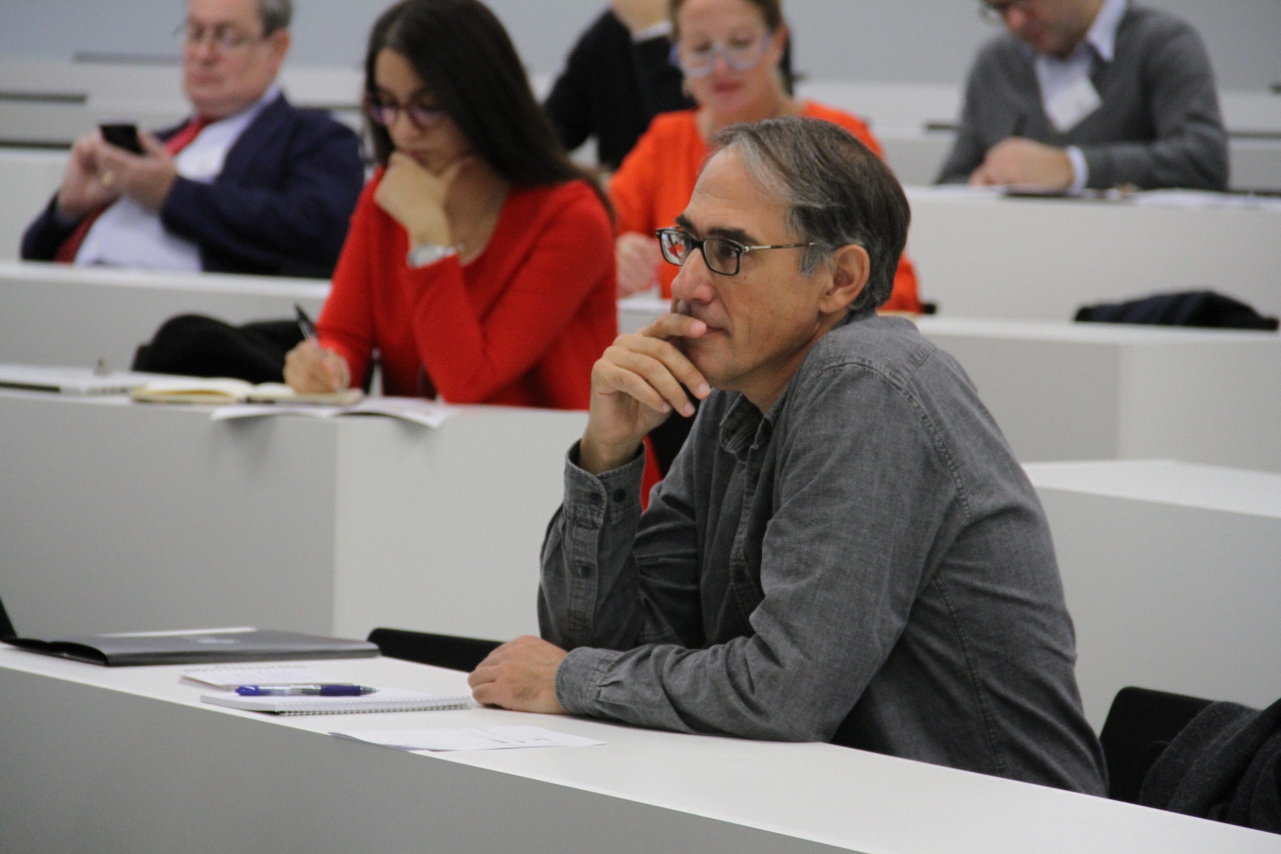 Global Finance and the Moving Image-3