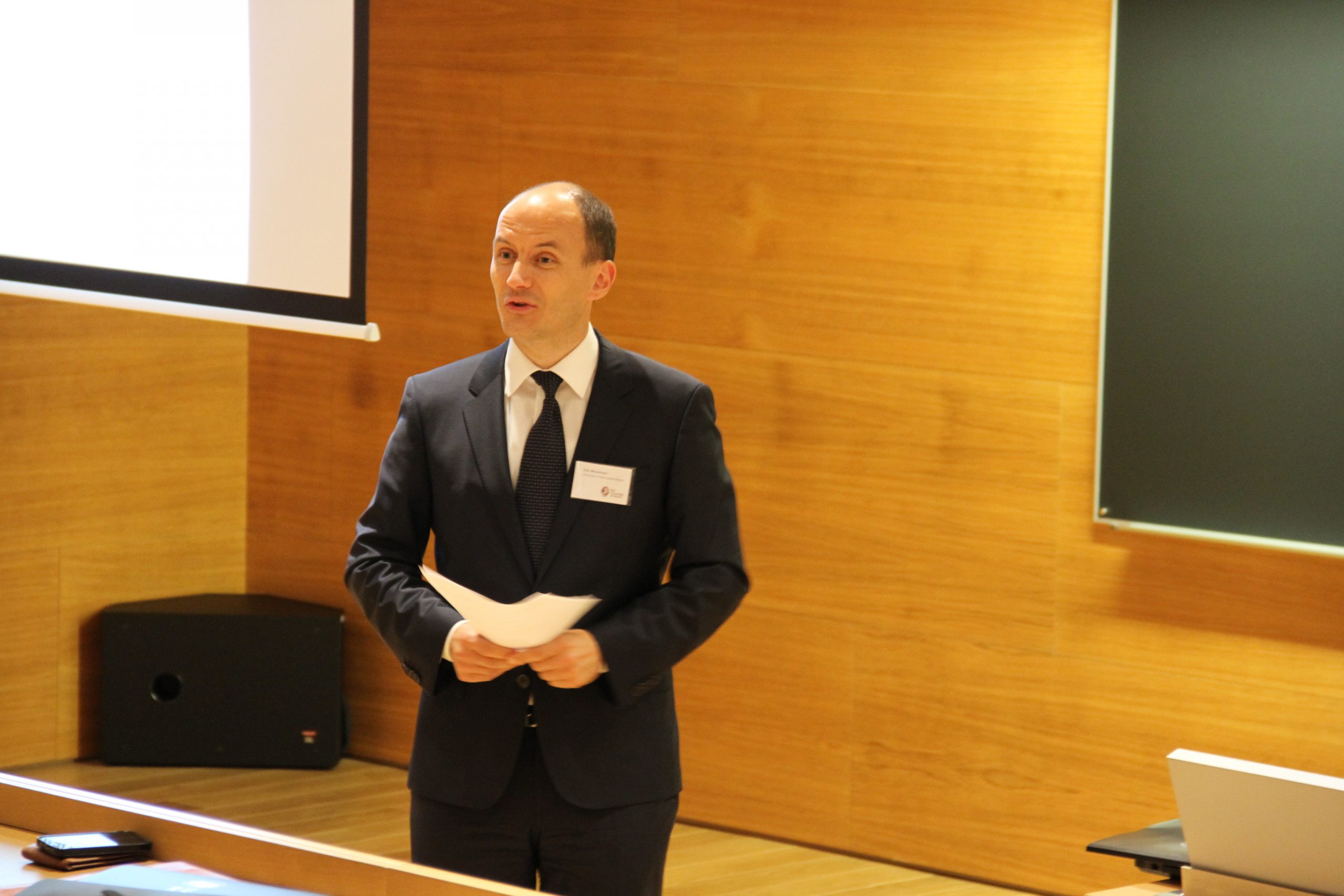 Global Finance and the Moving Image-4