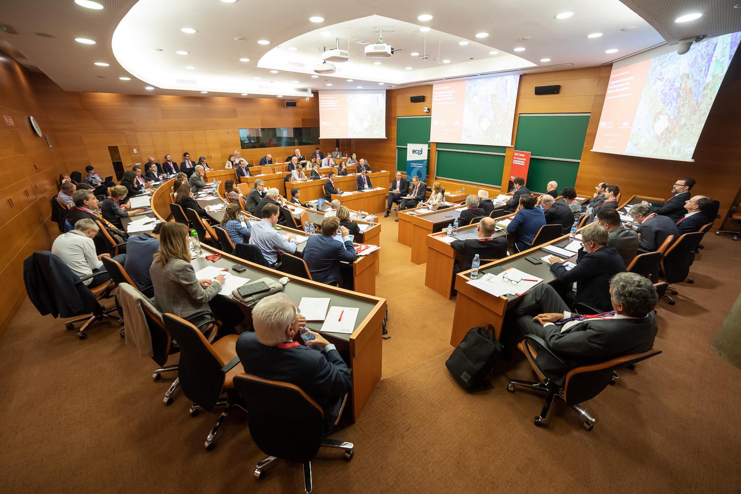 Corporate Governance and Ownership with Diverse Shareholders_1